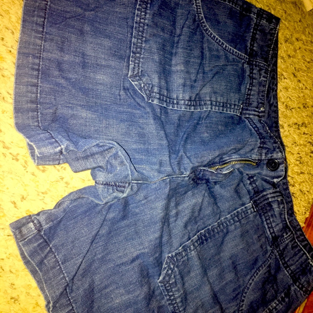 Women’s jean shorts